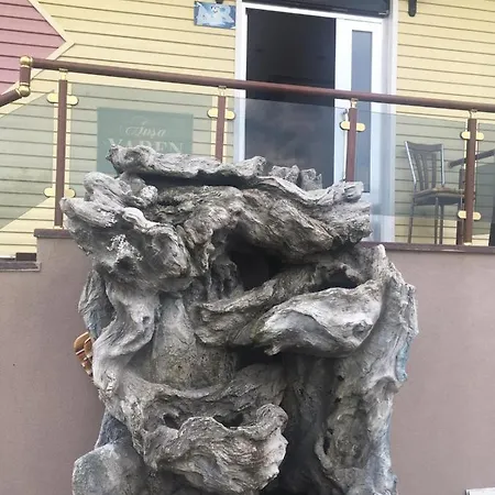 Отель Yaren *